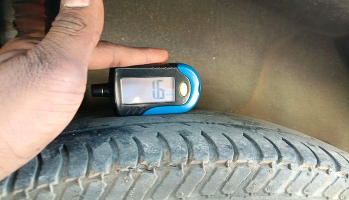 2012 Maruti Swift Dzire VDI, Diesel, Manual, 93,843 km, tyre