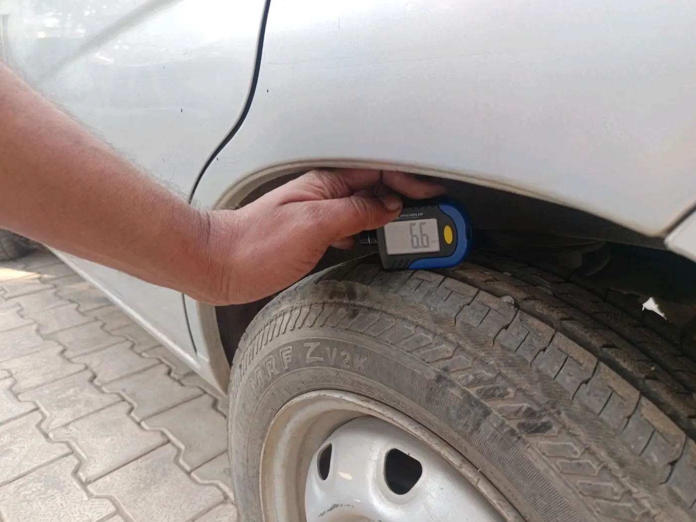 2012 Maruti Alto K10 LXI, Petrol, Manual, 18,866 km, tyre