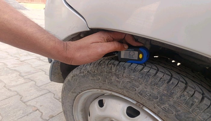 2012 Maruti Alto K10 LXI, Petrol, Manual, 18,866 km, tyre