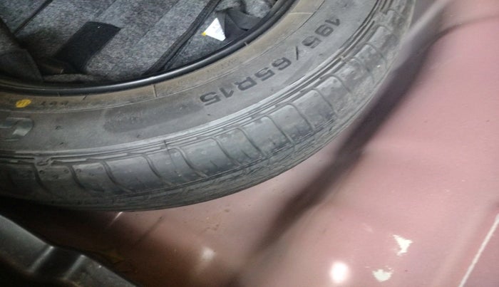 2022 KIA SONET HTE 1.2, Petrol, Manual, 62,010 km, tyre