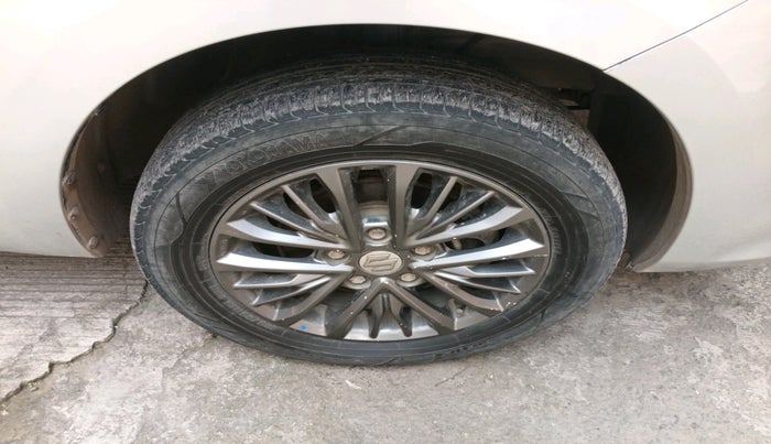 2021 Maruti Ertiga VXI CNG, Petrol, Manual, 90,917 km, tyre