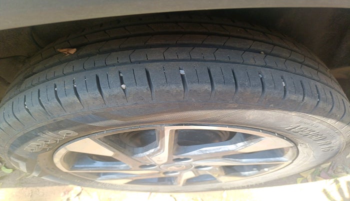 2024 Tata PUNCH Creative Plus (S) DT, Petrol, Manual, 13,244 km, tyre