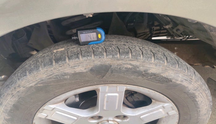 2014 Mahindra Quanto C8, Diesel, Manual, 87,439 km, tyre