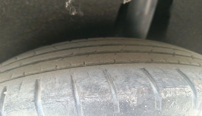 2019 Toyota Glanza G, Petrol, Manual, 46,845 km, tyre