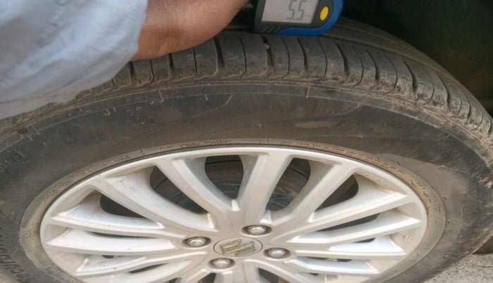 2017 Maruti Dzire ZDI AMT, Diesel, Automatic, 77,120 km, tyre