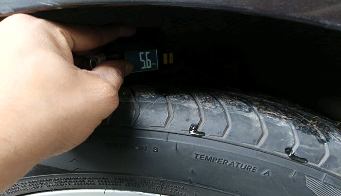 2018 Skoda Superb STYLE 1.8 TSI AT, Petrol, Automatic, 82,371 km, tyre