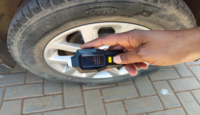 2018 Hyundai Creta SX 1.6 PETROL, Petrol, Manual, 35,861 km, tyre