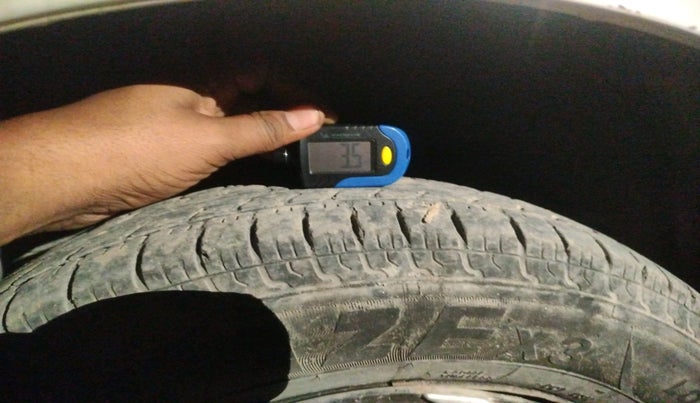 2016 Maruti Swift Dzire VXI, Petrol, Manual, 1,67,949 km, tyre