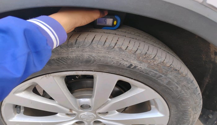 2022 MG ASTOR SMART EX 1.5 MT, Petrol, Manual, 17,724 km, tyre