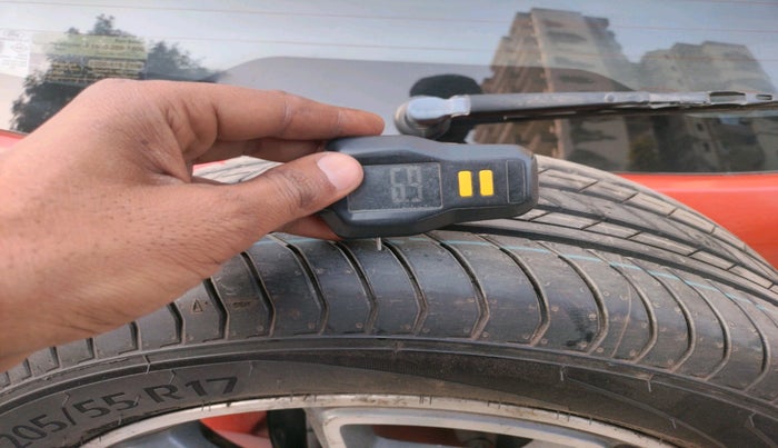 2017 Ford Ecosport TITANIUM+ 1.5L DIESEL, Diesel, Manual, 1,51,619 km, tyre