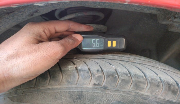 2017 Ford Ecosport TITANIUM+ 1.5L DIESEL, Diesel, Manual, 1,51,619 km, tyre