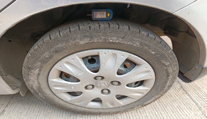 2014 Honda Amaze 1.2L I-VTEC S, Petrol, Manual, 40,998 km, tyre