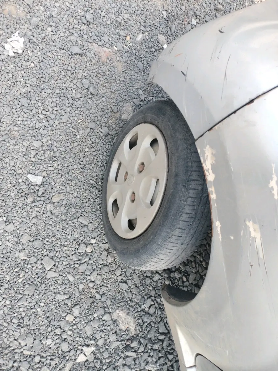 2012 Tata Nano LX, Petrol, Manual, 88,952 km, tyre