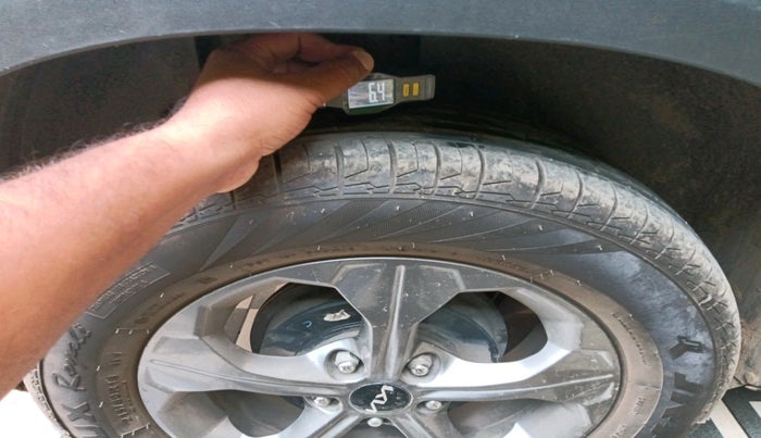 2021 KIA SELTOS HTK PLUS 1.5, Petrol, Manual, 45,883 km, tyre