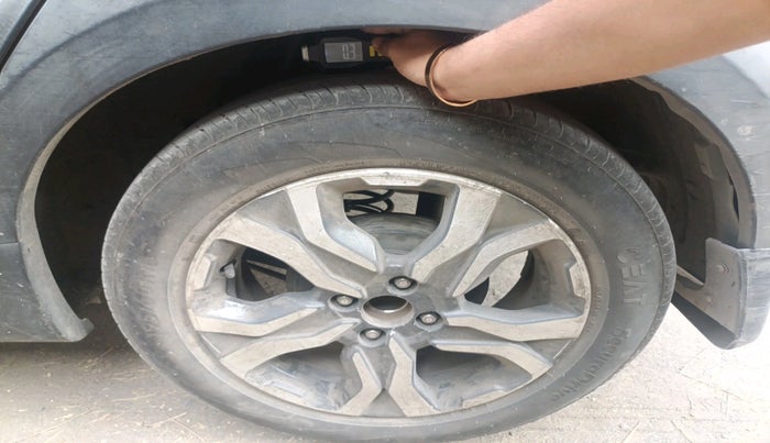 2017 Honda WR-V 1.5L I-DTEC VX MT, Diesel, Manual, 95,157 km, tyre