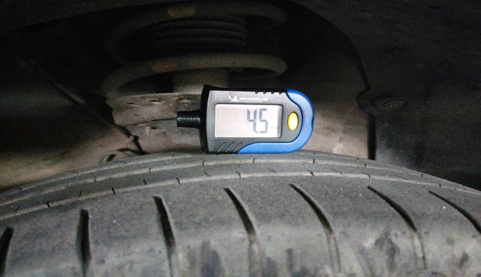 2016 Hyundai Elite i20 ASTA 1.4 CRDI (O), Diesel, Manual, 1,33,078 km, tyre