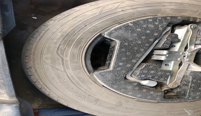 2017 Maruti Vitara Brezza VDI (O), Diesel, Manual, 1,43,125 km, tyre