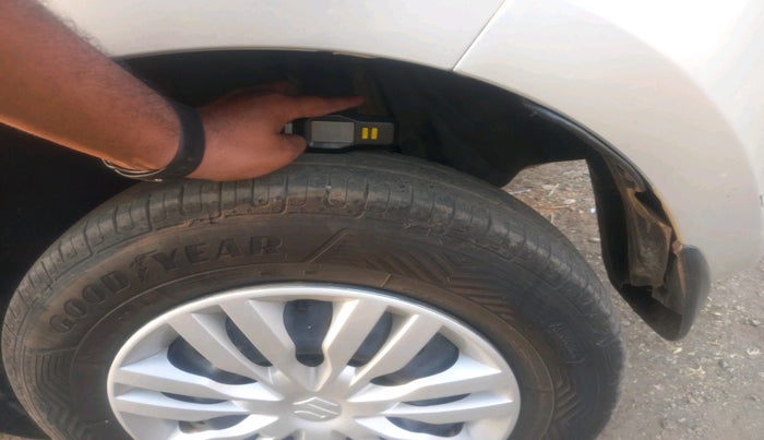 2021 Maruti Swift VXI, Petrol, Manual, 80,862 km, tyre