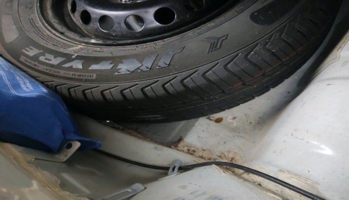 2022 Tata Tiago XM CNG, Petrol, Manual, 38,449 km, tyre