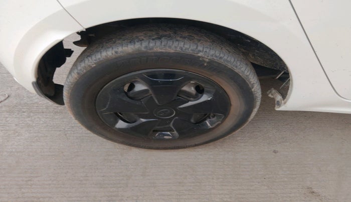 2022 Tata Tiago XM CNG, Petrol, Manual, 38,449 km, tyre