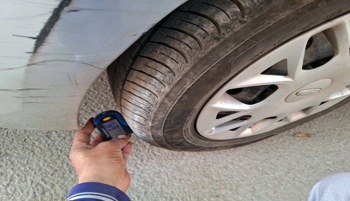 2017 Ford Figo Aspire TREND 1.5 DIESEL, Diesel, Manual, 1,23,756 km, tyre