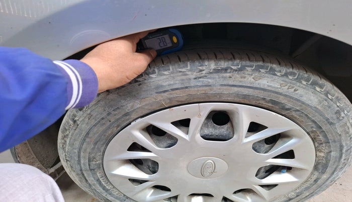 2017 Ford Figo Aspire TREND 1.5 DIESEL, Diesel, Manual, 1,23,756 km, tyre