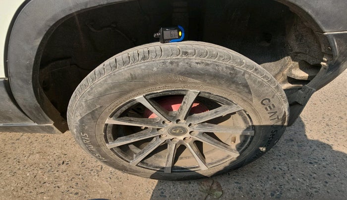 2023 Tata PUNCH ADVENTURE AMT, Petrol, Automatic, 31,175 km, tyre