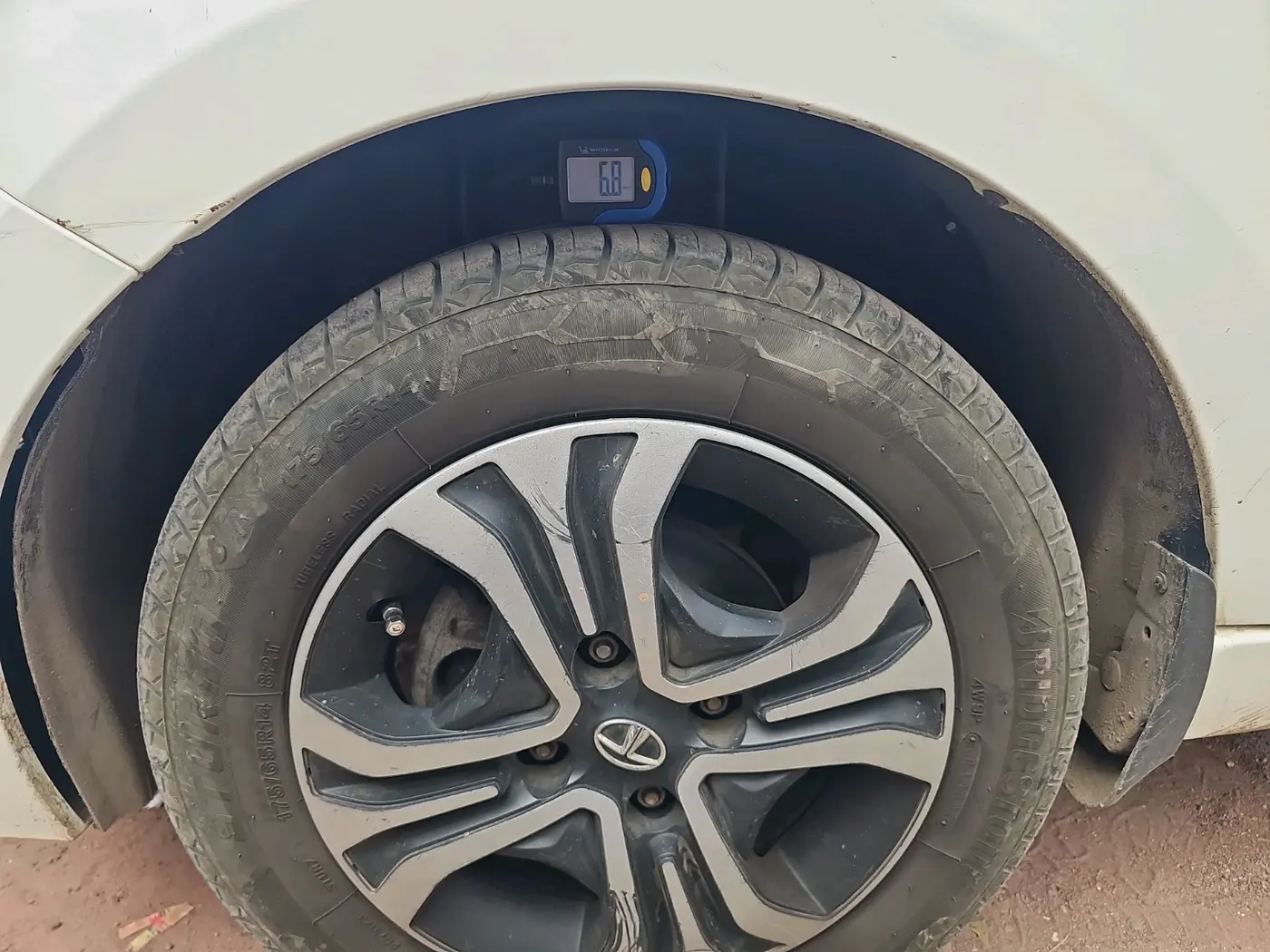 2022 Tata TIGOR XZ PLUS CNG, CNG, Manual, 1,50,045 km, tyre
