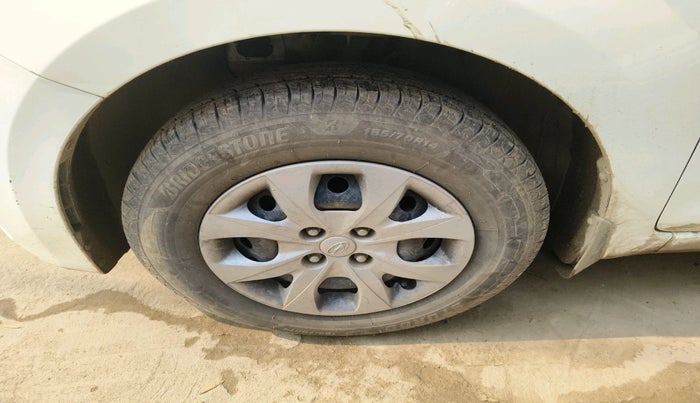 2019 Hyundai Elite i20 MAGNA PLUS 1.2, Petrol, Manual, 43,496 km, tyre