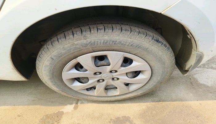 2019 Hyundai Elite i20 MAGNA PLUS 1.2, Petrol, Manual, 43,496 km, tyre