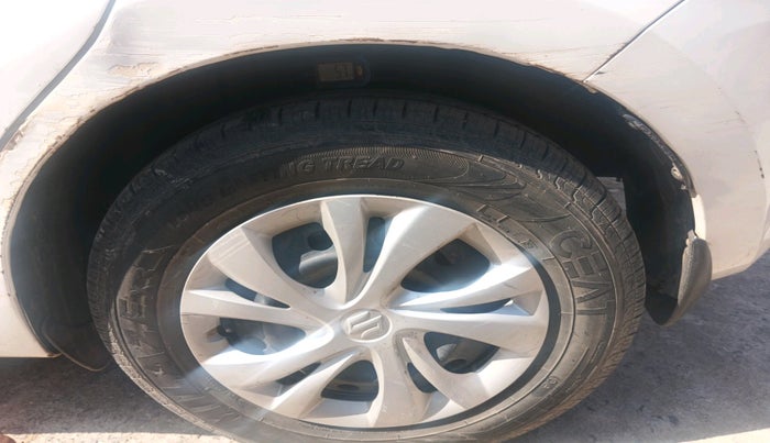 2020 Maruti Swift VXI, Petrol, Manual, 1,07,468 km, tyre