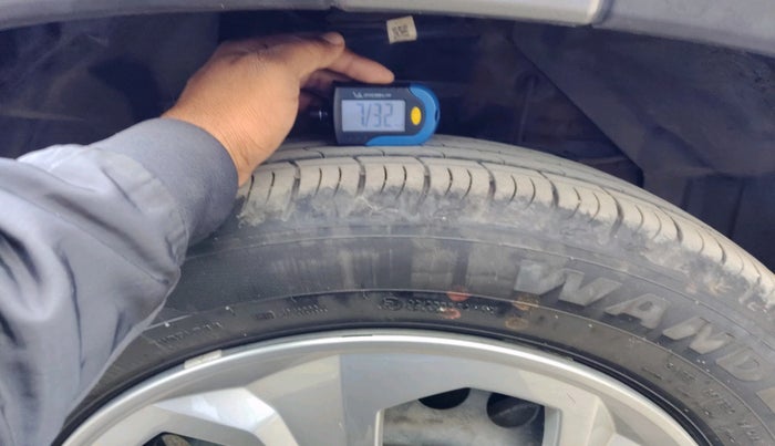 2024 Maruti BREZZA VXI, Petrol, Manual, 13,674 km, tyre