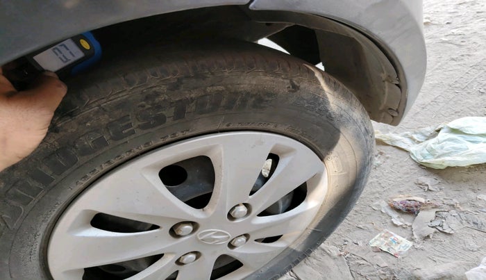 2011 Hyundai i10 MAGNA 1.2, Petrol, Manual, 41,690 km, tyre