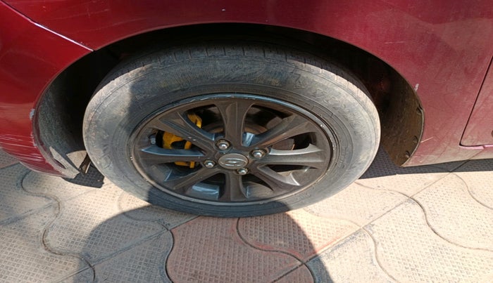 2014 Hyundai Grand i10 ASTA AT 1.2 KAPPA VTVT, Petrol, Automatic, 65,405 km, tyre