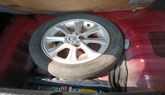 2014 Hyundai Grand i10 ASTA AT 1.2 KAPPA VTVT, Petrol, Automatic, 65,405 km, tyre