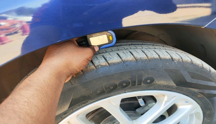 2020 Maruti Swift ZXI, Petrol, Manual, 31,809 km, tyre