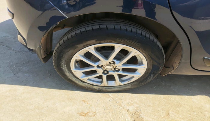 2020 Maruti Swift ZXI, Petrol, Manual, 31,809 km, tyre