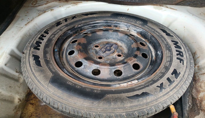 2019 Maruti Dzire VDI, Diesel, Manual, 62,319 km, tyre