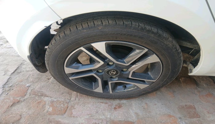 2024 Tata Tiago XZ PLUS PETROL, Petrol, Manual, 15,924 km, tyre