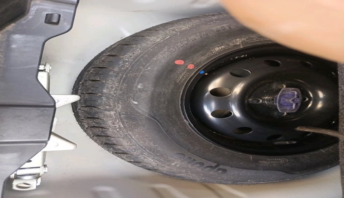 2023 Maruti Dzire VXI, Petrol, Manual, 38,536 km, tyre