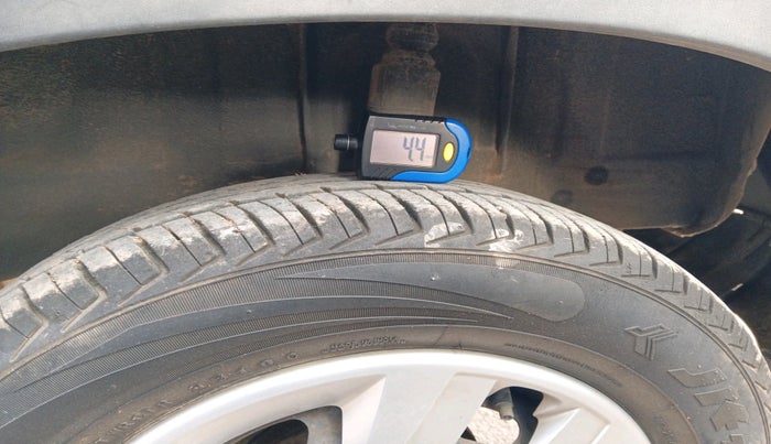 2018 Renault Kwid RXT 0.8, Petrol, Manual, 23,368 km, tyre