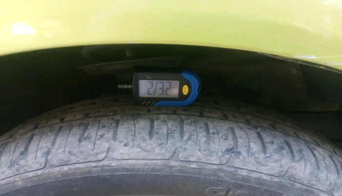 2011 Chevrolet Beat LS DIESEL, Diesel, Manual, 1,70,688 km, tyre