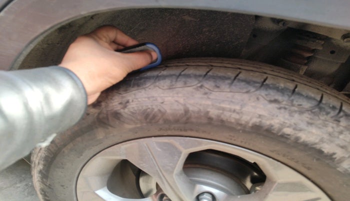 2024 KIA SELTOS  HTK PLUS 1.5 PETROL MT, Petrol, Manual, 8,962 km, tyre