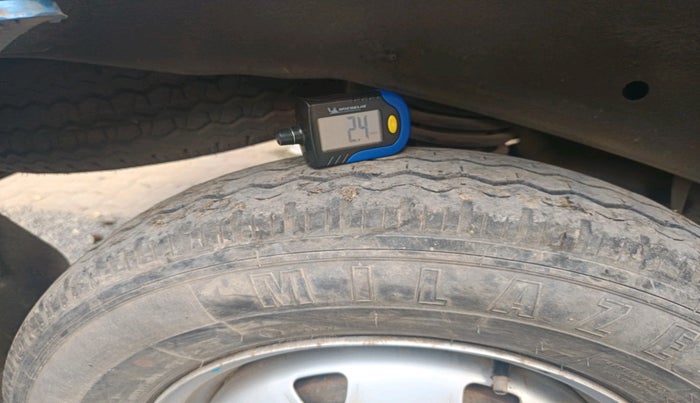 2022 Maruti Eeco 5 STR AC CNG (O), CNG, Manual, 18,076 km, tyre