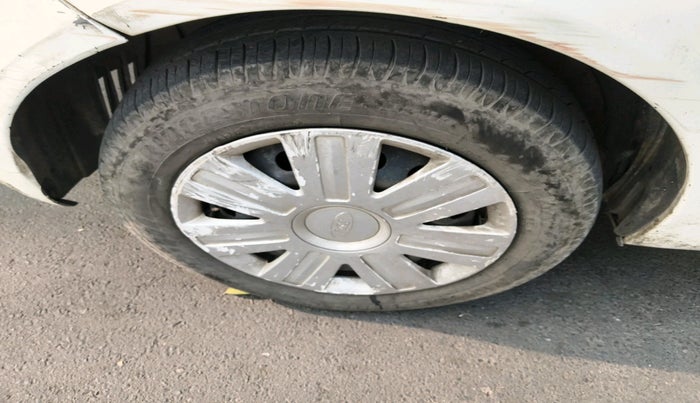 2011 Ford Figo EXI 1.4 DIESEL, Diesel, Manual, 1,01,110 km, tyre