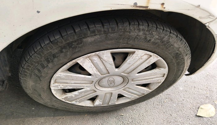 2011 Ford Figo EXI 1.4 DIESEL, Diesel, Manual, 1,01,110 km, tyre