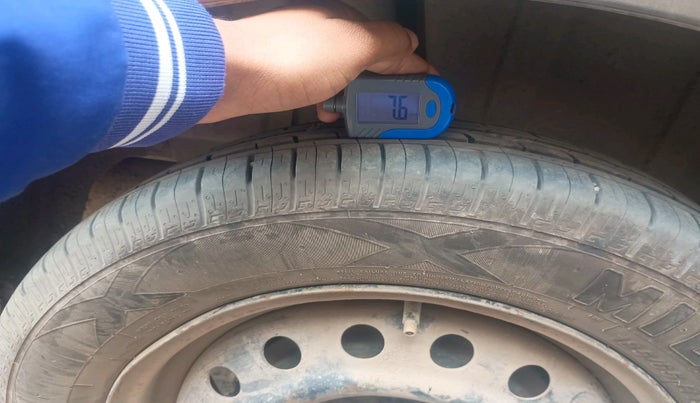 2020 Maruti Ertiga VXI CNG, Petrol, Manual, 1,40,170 km, tyre