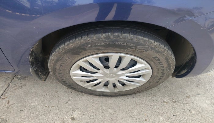 2018 Maruti Dzire VXI AMT, Petrol, Automatic, 98,436 km, tyre