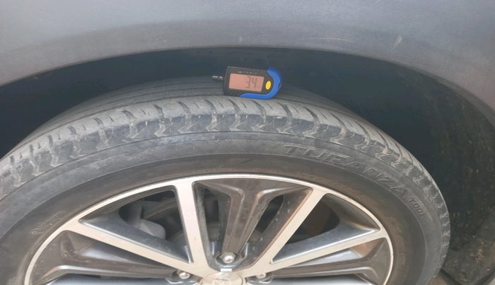 2017 Hyundai Tucson GLS 2WD AT DIESEL, Diesel, Automatic, 81,861 km, tyre