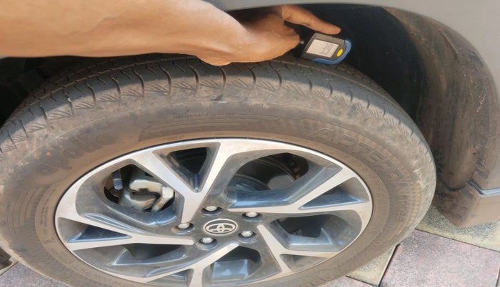 2024 Toyota URBAN CRUISER HYRYDER V AT NEO DRIVE, Petrol, Automatic, 23,555 km, tyre